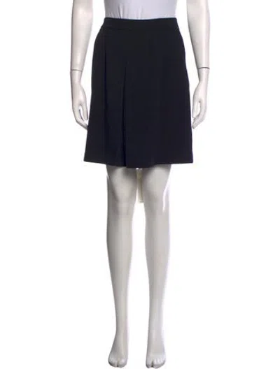 Pre-owned St John Mini Shorts In Black
