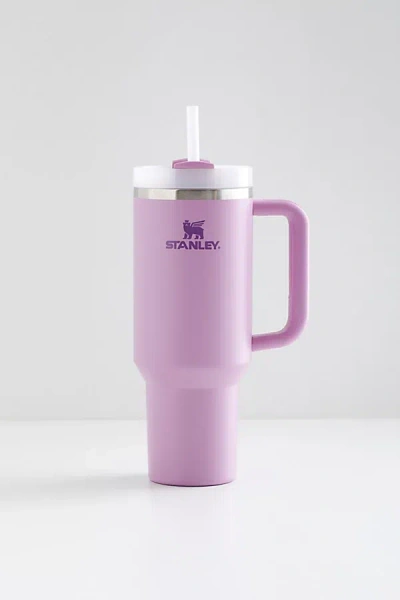 Stanley Quencher 2.0 Flowstate 40 oz Tumbler In Lilac At Urban Outfitters In Pink