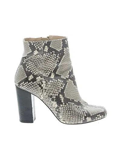 Pre-owned Steve Madden Ankle Boots In Gray