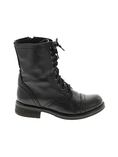 Pre-owned Steve Madden Boots In Black
