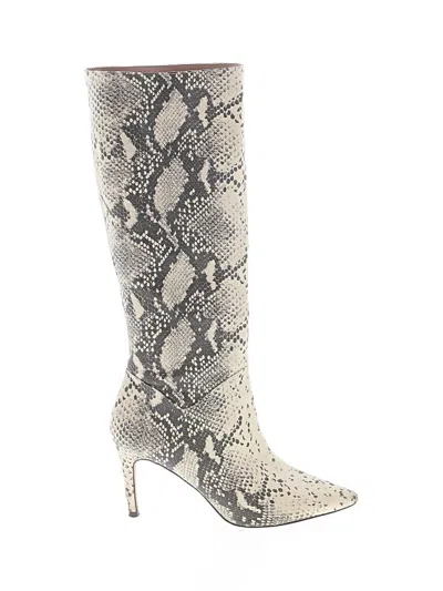 Pre-owned Steve Madden Boots In Ivory