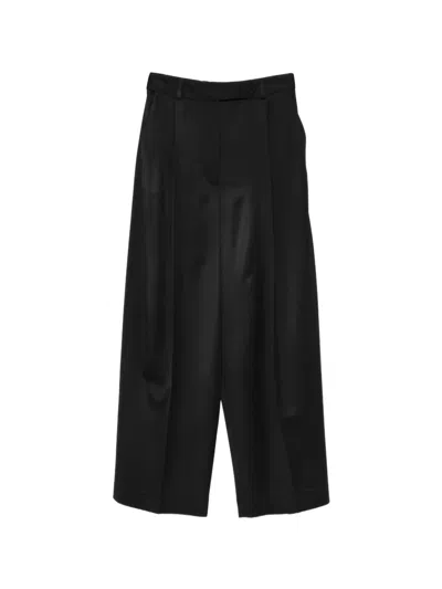 Styland Pleated Carrot Trousers In Black