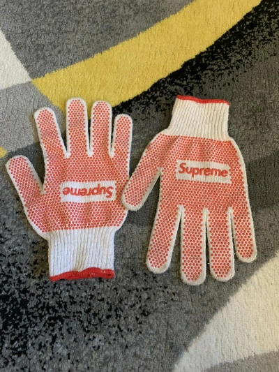 Pre-owned Supreme Work Gloves In Red/white