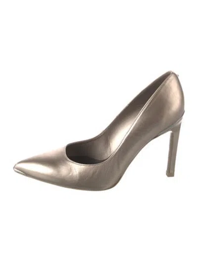 Pre-owned Ted Baker Leather Pumps In Gold/metallic