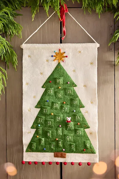 Terrain Felt Critter Advent Wall Calendar In Green