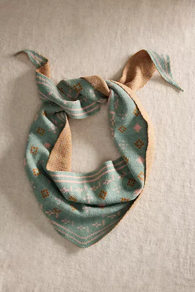 Terrain Foulard Triangle Scarf In Green