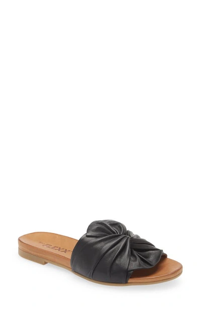 The Flexx Knotty Slide Sandal In Black Napa
