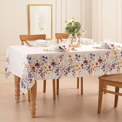 Threadmade Poppy Wildflower Bordered Tablecloth In Multi