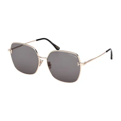 Tom Ford Mini Cat-eye Sunglasses In Shiny Rose-tone In Gray