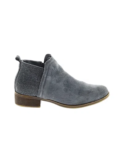 Pre-owned Toms Ankle Boots In Gray