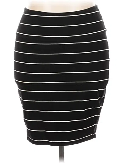Pre-owned Torrid Casual Skirt In Black