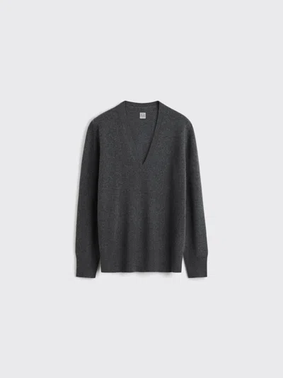 Totême Cashmere V-neck Knit In Gray
