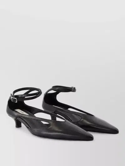 Totême Leather Ballerina Pumps In Black