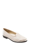 Trotters Liz Slip-on Loafer In White/ Nude Leather