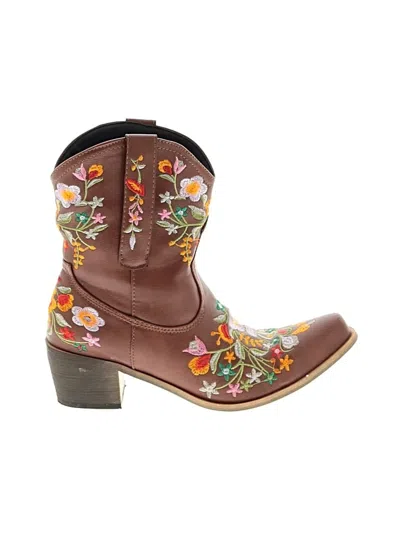 Pre-owned Unbranded Boots In Brown
