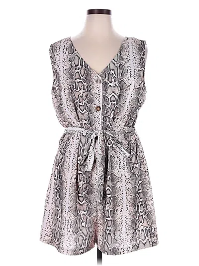 Pre-owned Unbranded Romper In Gray