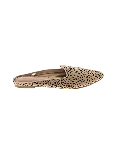 Pre-owned Universal Thread Mule/clog In Tan