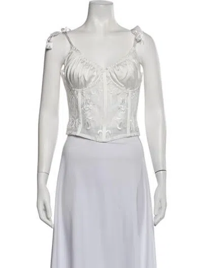 Pre-owned V. Chapman V-neck Sleeveless Top In White