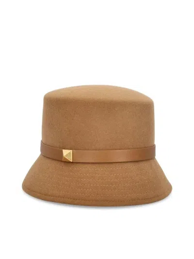Valentino Garavani Bucket Hat In Cammello