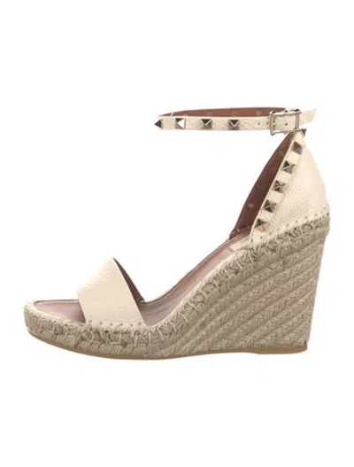 Pre-owned Valentino Garavani Rockstud Accents Leather Espadrilles W/ Tags In White