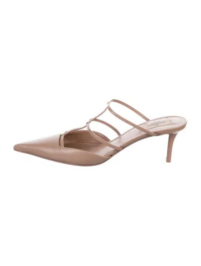 Pre-owned Valentino Garavani Rockstud Accents Leather Mules In Neutrals