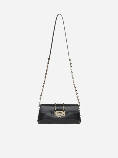 Valentino Garavani Rockstud Leather Shoulder Bag In Black