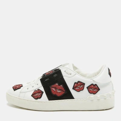 Pre-owned Valentino Garavani White/black Leather And Suede Kiss Me Trainers Size 39