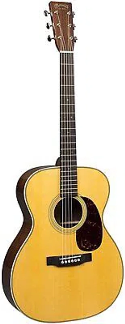 Pre-owned Vans Martin 000-28 Acoustic Guitar With Hardshell Case In Black