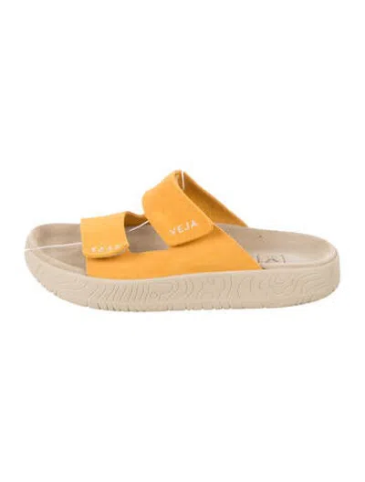 Pre-owned Veja Suede Slides In Neutrals