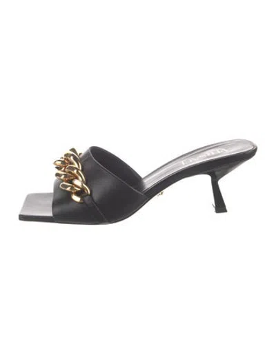 Pre-owned Versace Leather Chain-link Accents Slides In Black