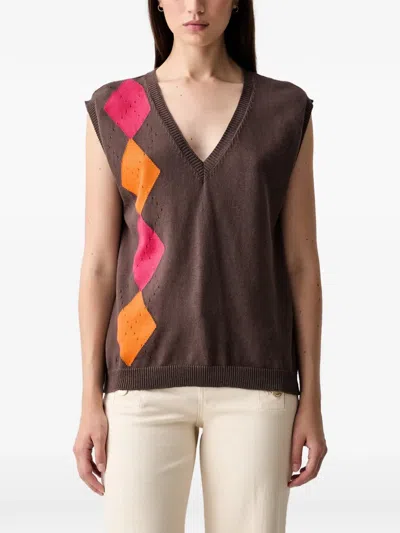Vicolo Argyle-pattern V-neck Sweater In Brown