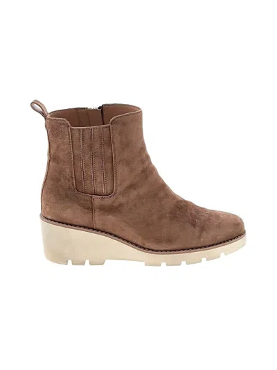 Pre-owned Vionic Ankle Boots In Brown