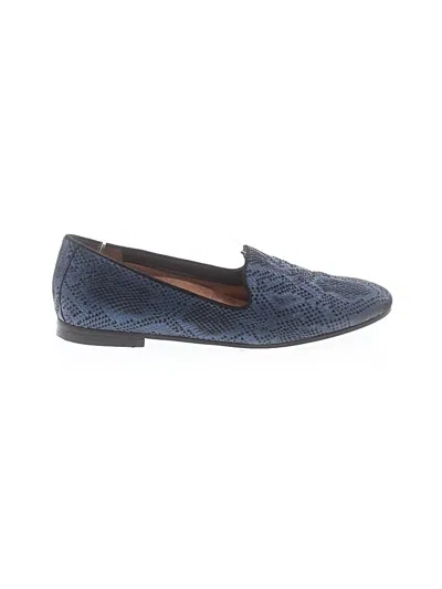 Pre-owned Vionic Flats In Blue