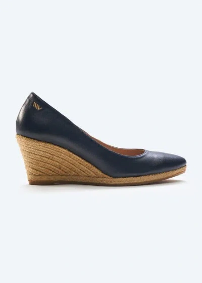 Viscata Roses U Cut Leather Wedges In Black