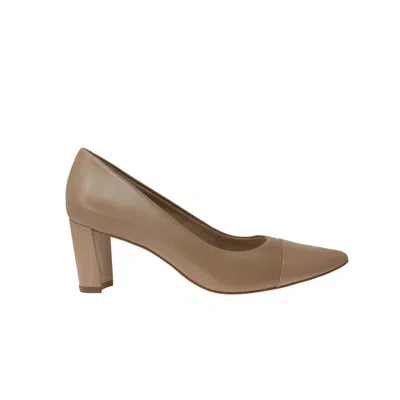 Walking Cradles Stevie New Nude Leather/new Nude Patent W-153402-292 Women's In Brown