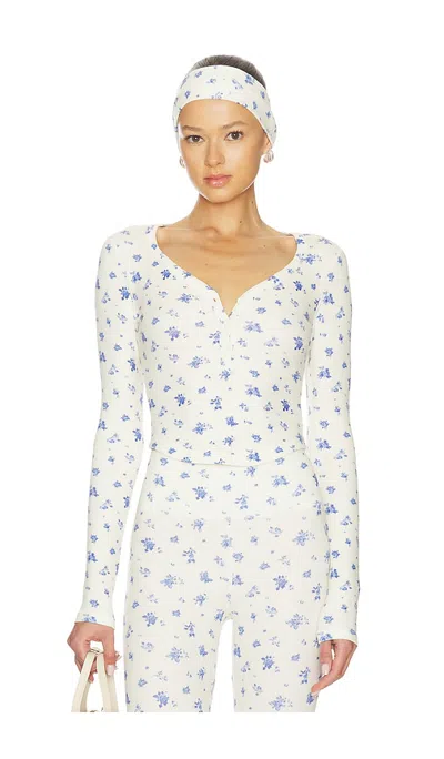 Wellbeing + Beingwell Mason Top In Blue Floral