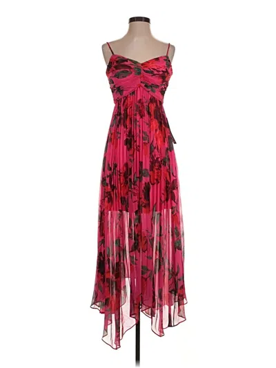 Pre-owned Xscape Cocktail Dress In Red