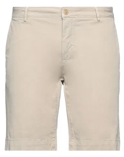 Yan Simmon Man Shorts & Bermuda Shorts Beige Size 40 Cotton, Elastane