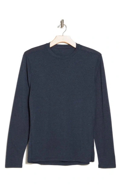 Z By Zella Dash Long Sleeve Crewneck T-shirt In Navy Eclipse