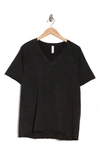 Z By Zella Vintage Washed Relaxed V-neck Tee In Black
