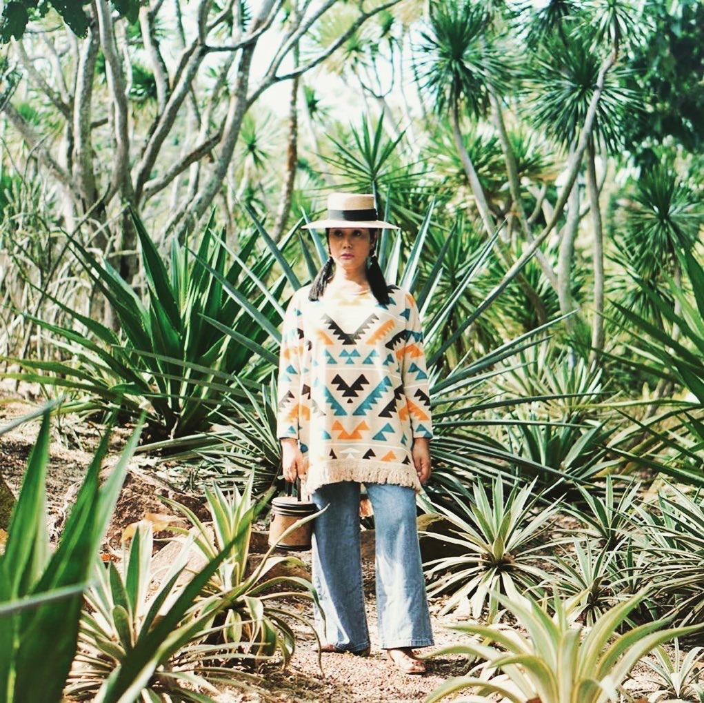 GUCCI Alba Embellished Woven Lamé Boater In Gold