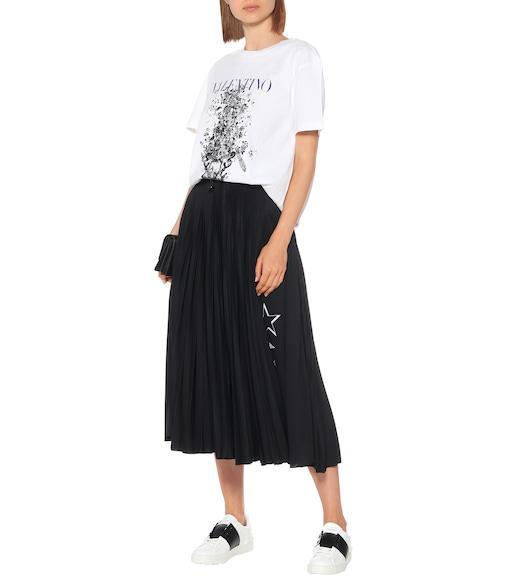 VALENTINO GARAVANI Valentino Calfskin Sneakers With Contrasting Bands And Rubber Studs In White