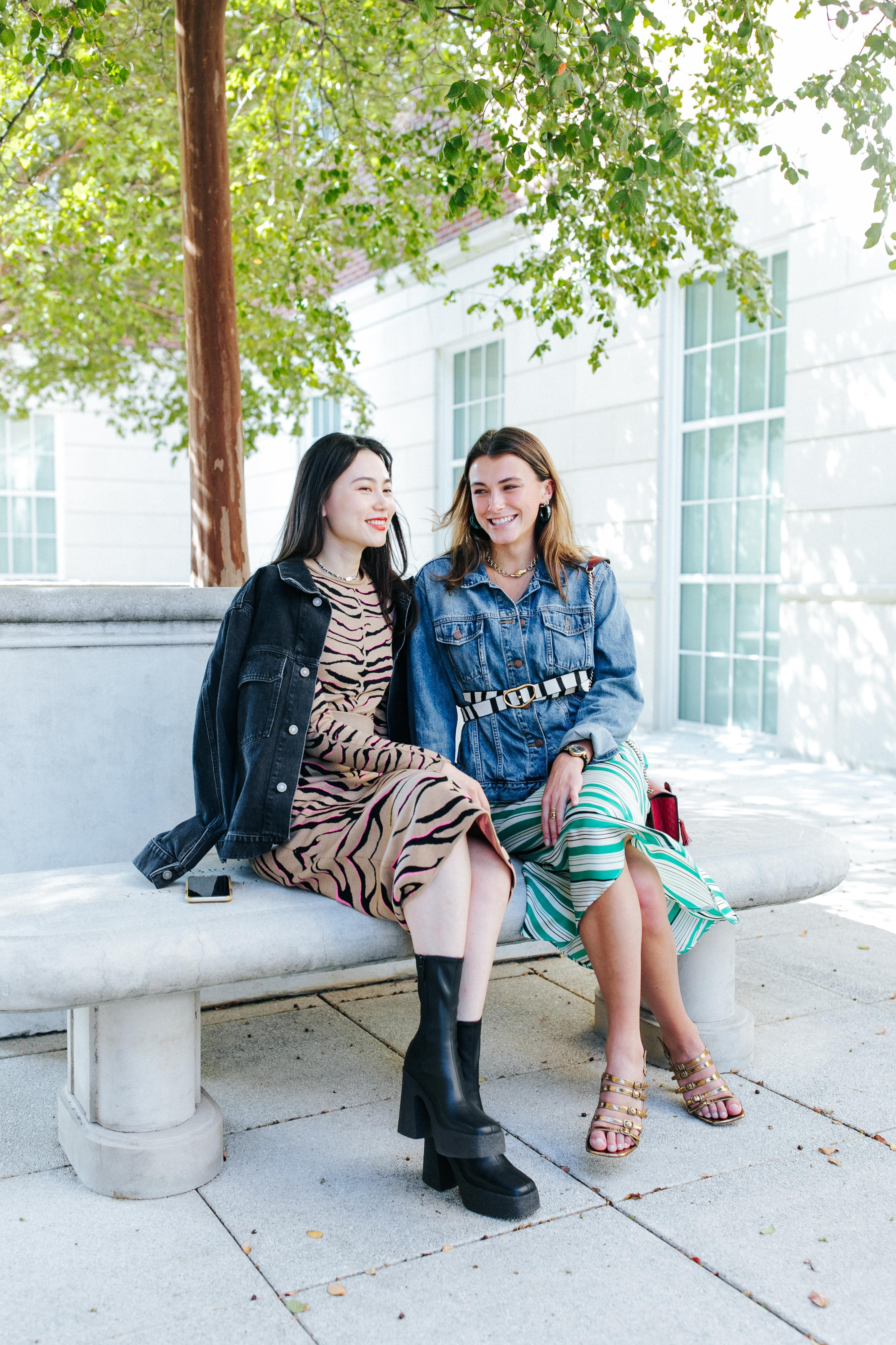 BOTTEGA VENETA The Lido Intrecciato Leather Sandal In Black