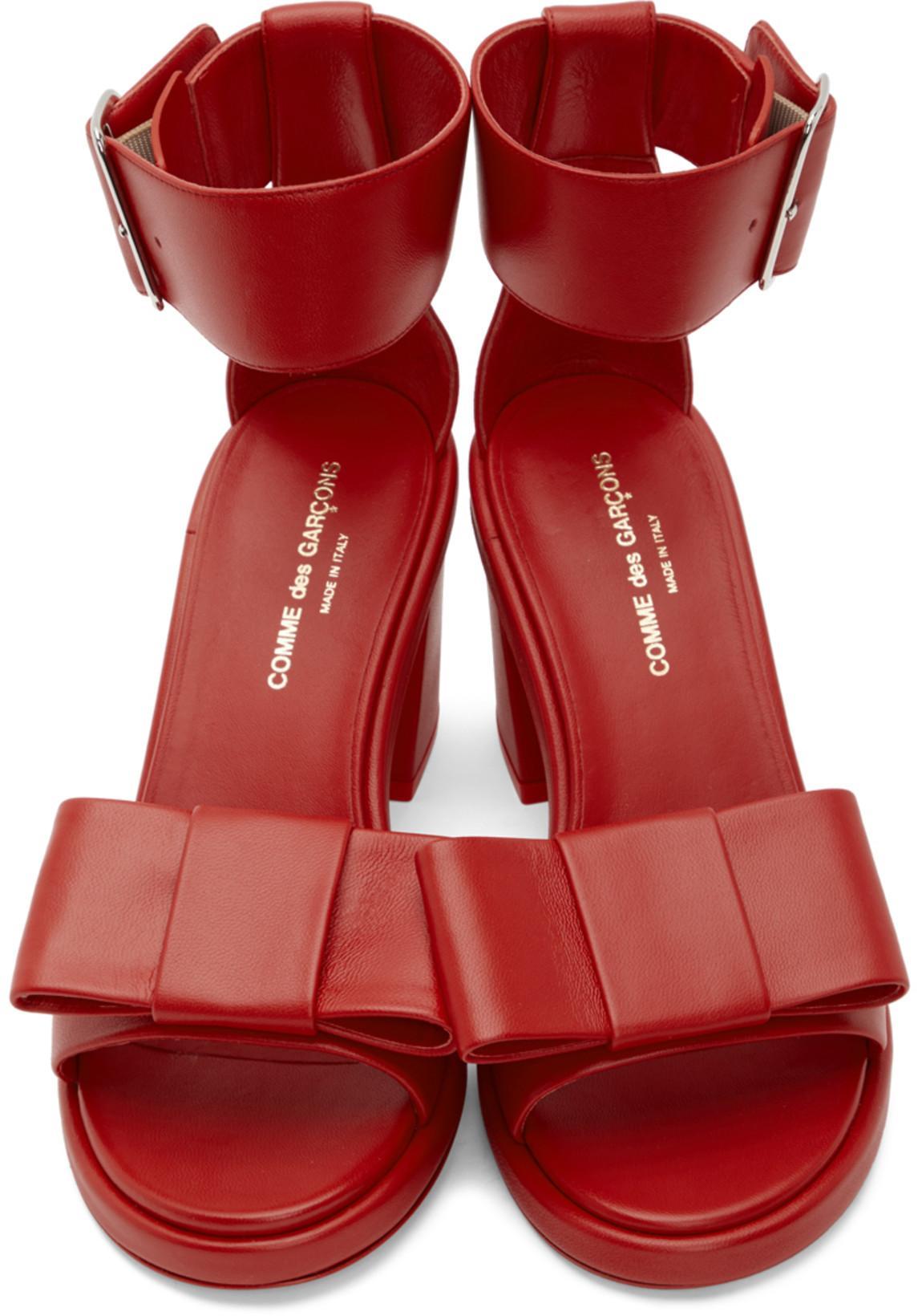 COMME DES GARÇONS Comme Des Garcons Logo Socks In White