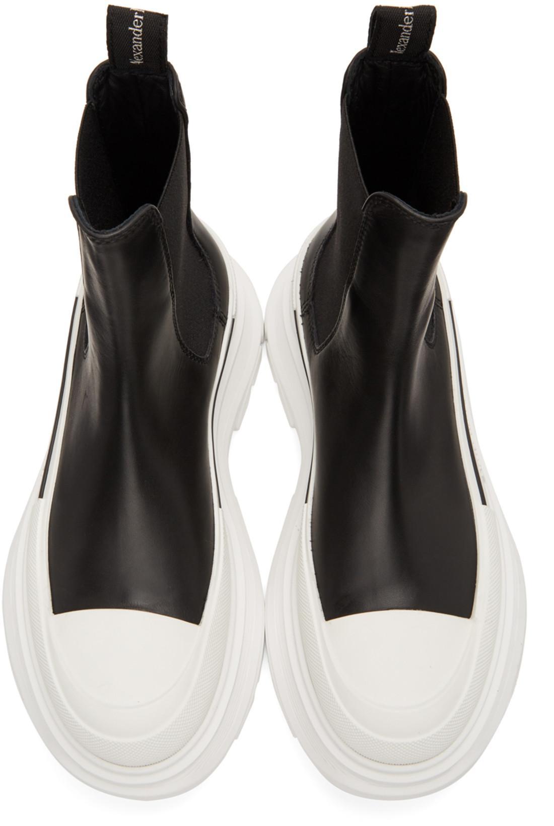 ALEXANDER MCQUEEN Chunky Outsole Cap Toe Chelsea Boots In Black