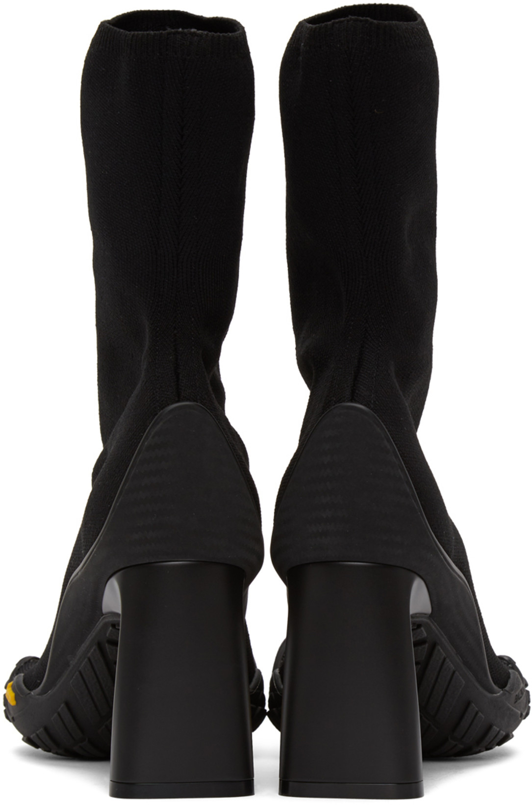 BALENCIAGA Puffer Cropped High Collar Quilted Design In Black