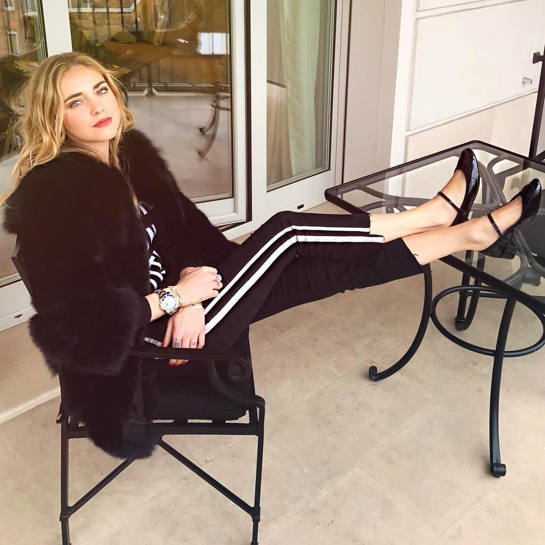 MOTHER The Insider Crop Distressed High-rise Flared Jeans In Not Guilty