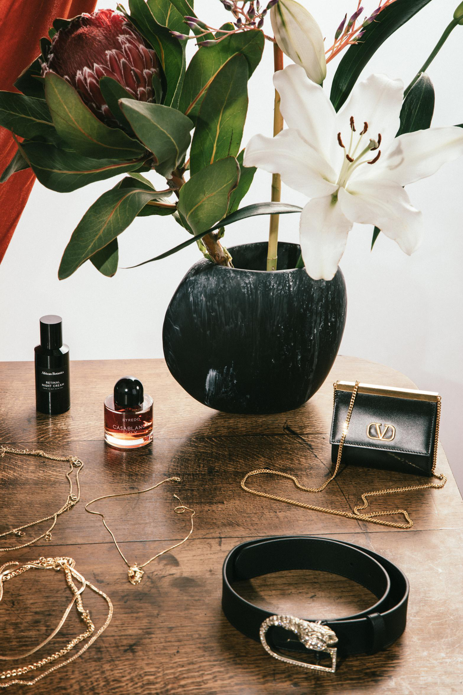 BYREDO Night Veils Reine De Nuit Extrait De Parfum In Transparent