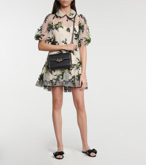 VALENTINO GARAVANI Grainy Calfskin Rockstud Flip Lock Flap Small Crossbody In Black