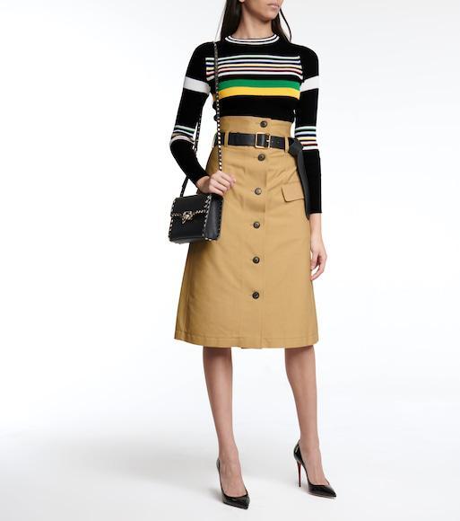 VALENTINO GARAVANI Grainy Calfskin Rockstud Flip Lock Flap Small Crossbody In Black